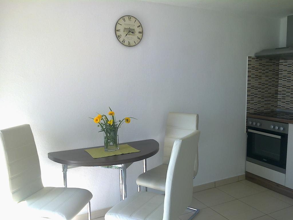 Apartment Matea Senj  Oda fotoğraf